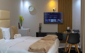 Eco-Wild Luxury Suites